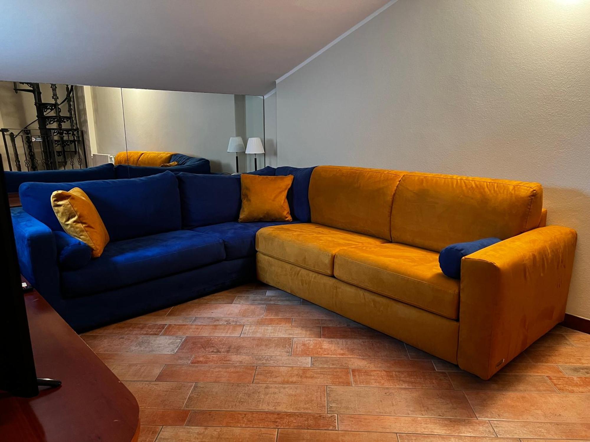 Appartamento Attico In Piazza Matteotti Desenzano del Garda Esterno foto